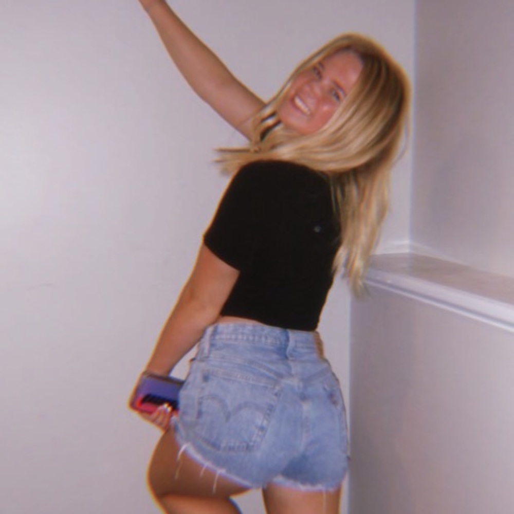 Meet your Posher, Paige